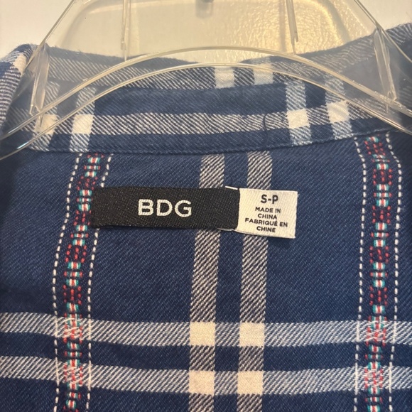BDG Flannel Shirt Women’s Blue Plaid Oversized Button Urban Outfitters - Picture 2 of 5